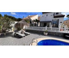 villa en Venta en Benijofar. ETRV-T3159