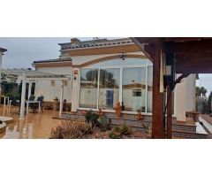 villa en Venta en Hondon De Las Nieves. ETRV-T3164