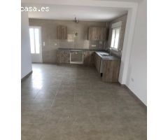 villa en Venta en Pinoso. GHQC-T14
