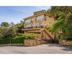 Casa exclusiva en venta en Platja d’Aro, Girona. EGYB-T719