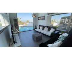 villa en Venta en Benijofar. ETRV-T3208