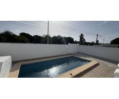 villa en Venta en Torrevieja. ETRV-T3210