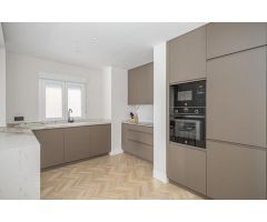 IMPRESIONANTE VIVIENDA EN EL CODICIADO BARRIO DE SALAMANCA. ODVW-T305