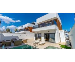 villa en Venta en Torre De La Horadada. ETRV-T3212
