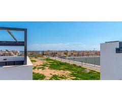 villa en Venta en Torre De La Horadada. ETRV-T3212