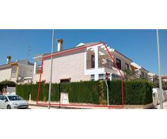 villa en Venta en Pilar De La Horadada. ETRV-T3235