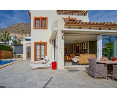 villa en Venta en Finestrat. FTBS-T3759