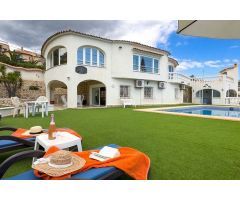 Encantador chalet mediterráneo con vistas al mar en Calpe. MPQJ-T3098