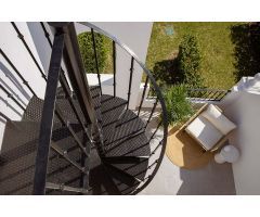 Elegante casa adosada en venta en Aloha, Marbella. BUNR-T50