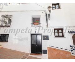 casa adosada en Venta en Torrox. RLJO-T6443