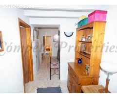 casa adosada en Venta en Torrox. RLJO-T6443