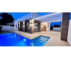 villa en Venta en Orihuela Costa. ETRV-T3287