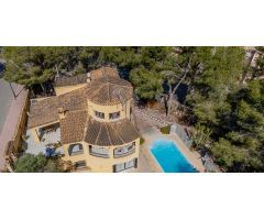 villa en Venta en Orihuela Costa. ETRV-T3309