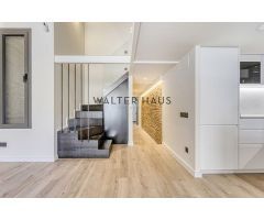 Dúplex en venta en El Poblenou, Barcelona. EGYB-T126