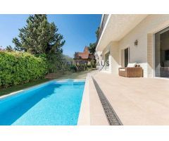 Casa independiente en venta en Pedralbes, Barcelona. EGYB-T741