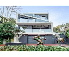 Casa de lujo en venta con piscina climatizada y vistas a la montaña, Sant Cugat del Vallès, Barcelon