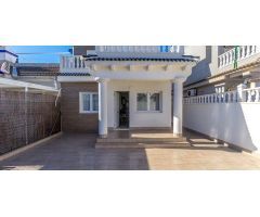 villa en Venta en Torrevieja. ETRV-T3365