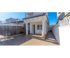 villa en Venta en Torrevieja. ETRV-T3365