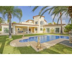 villa en Venta en Benissa. FTBS-T3806