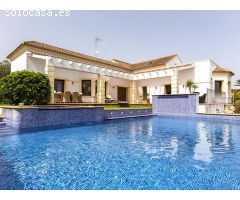 villa en Venta en Denia. FTBS-T3868