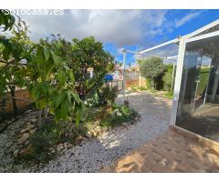 Casa independiente en venta Playa Flamenca