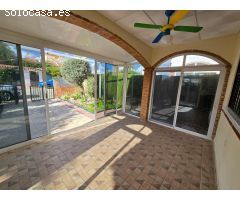 Casa independiente en venta Playa Flamenca