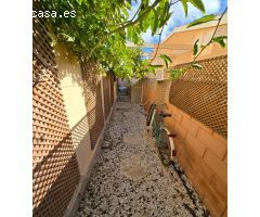 Casa independiente en venta Playa Flamenca