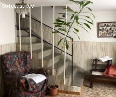 INVIERTE EN UNA CASITA  EN ZAMORA CON PATIO