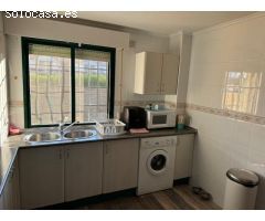 PRECIOSO CHALET PAREADO CON BODEGA EN LOS SAUCES