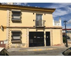 Chalet adosado en venta en Calle Guadalquivir, 41806, Umbrete (Sevilla) 155.000 € -12%